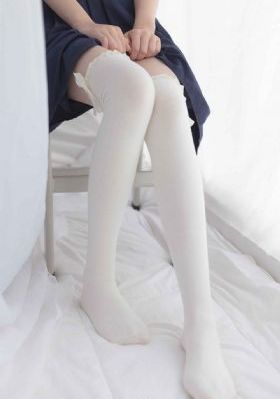 月夜在线观看