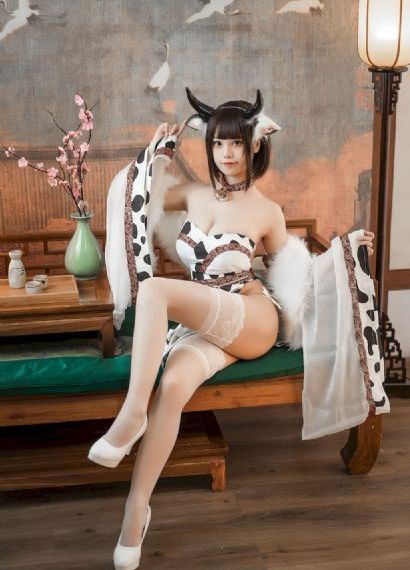 女邻居丰满奶水hd