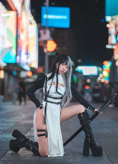 丰满的有夫之妇bd